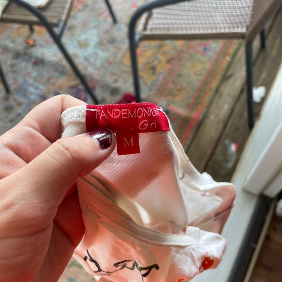 Vintage Top - Picture 2 of 2